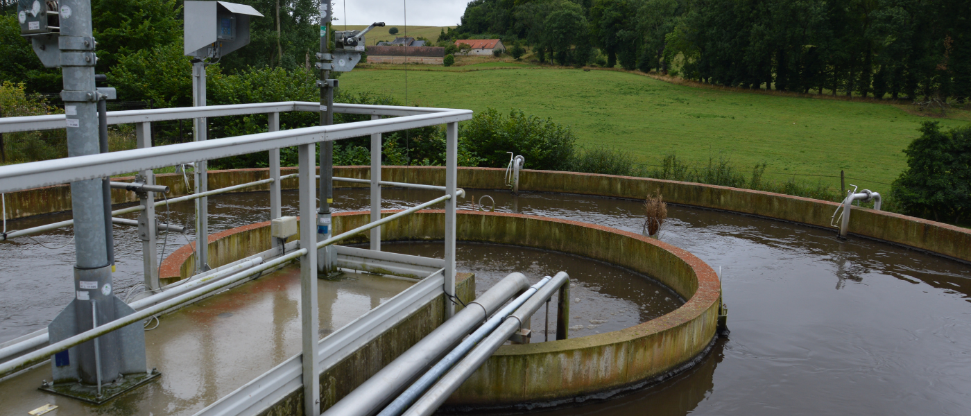 bassin d'aération d'une station d'épuration 