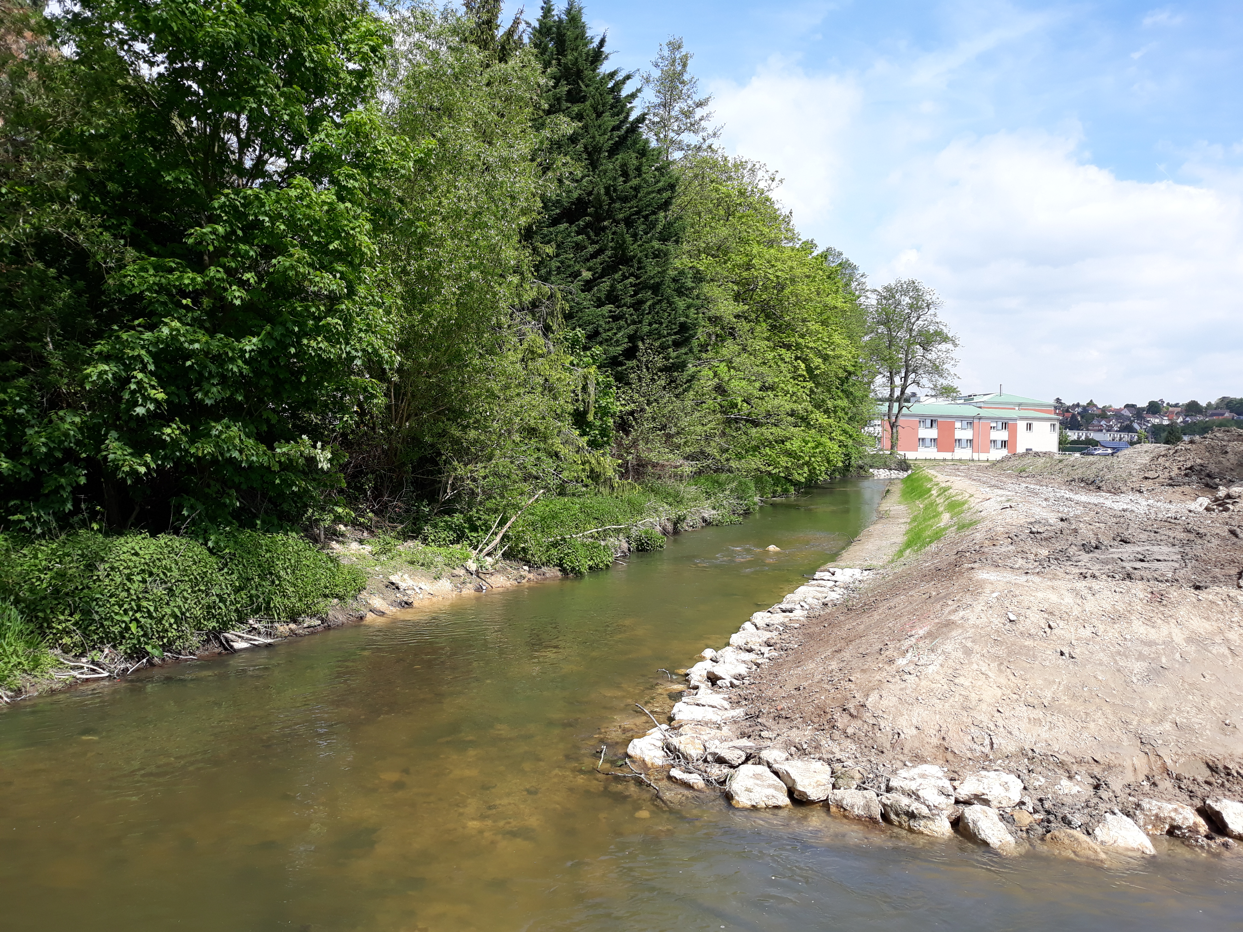 nouvelles berges en pente douce