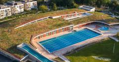 Piscine végétalisée